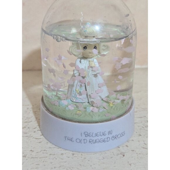 I Believe In The Old Rugged Cross Precious Moments Style Snow Globe - Picture 7 of 10